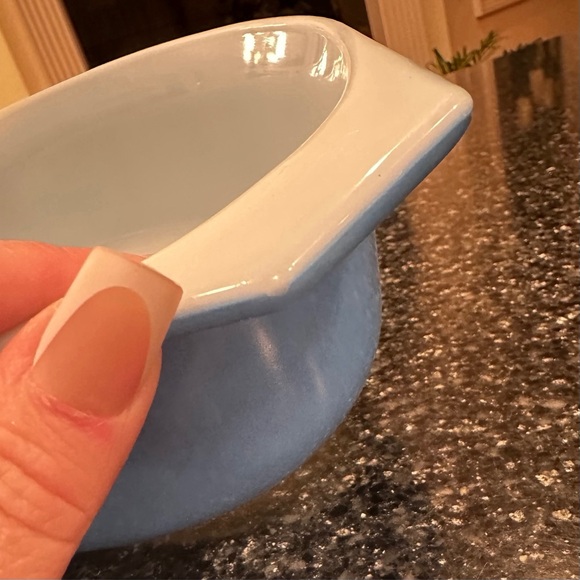 Vintage Pyrex Snowflake Blue 1.5 Quart Casserole Dish With Lid - Picture 6 of 7